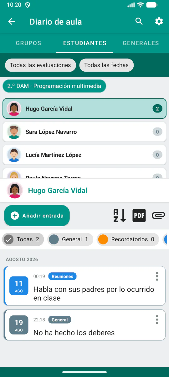 Diario de aula con observaciones relacionadas con estudiantes.